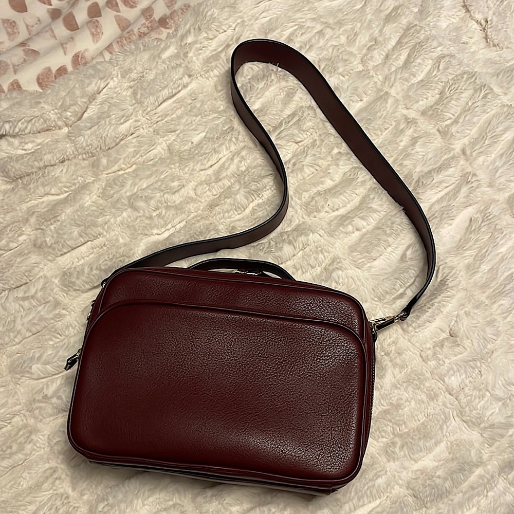 Leatherology Meadow Large Crossbody Satchel mahogany leather with light gold